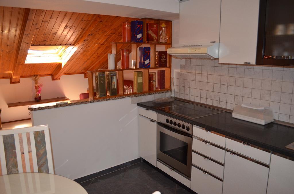 Apartment Borna Baska  Bagian luar foto