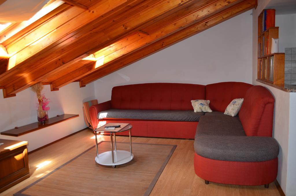 Apartment Borna Baska  Bagian luar foto